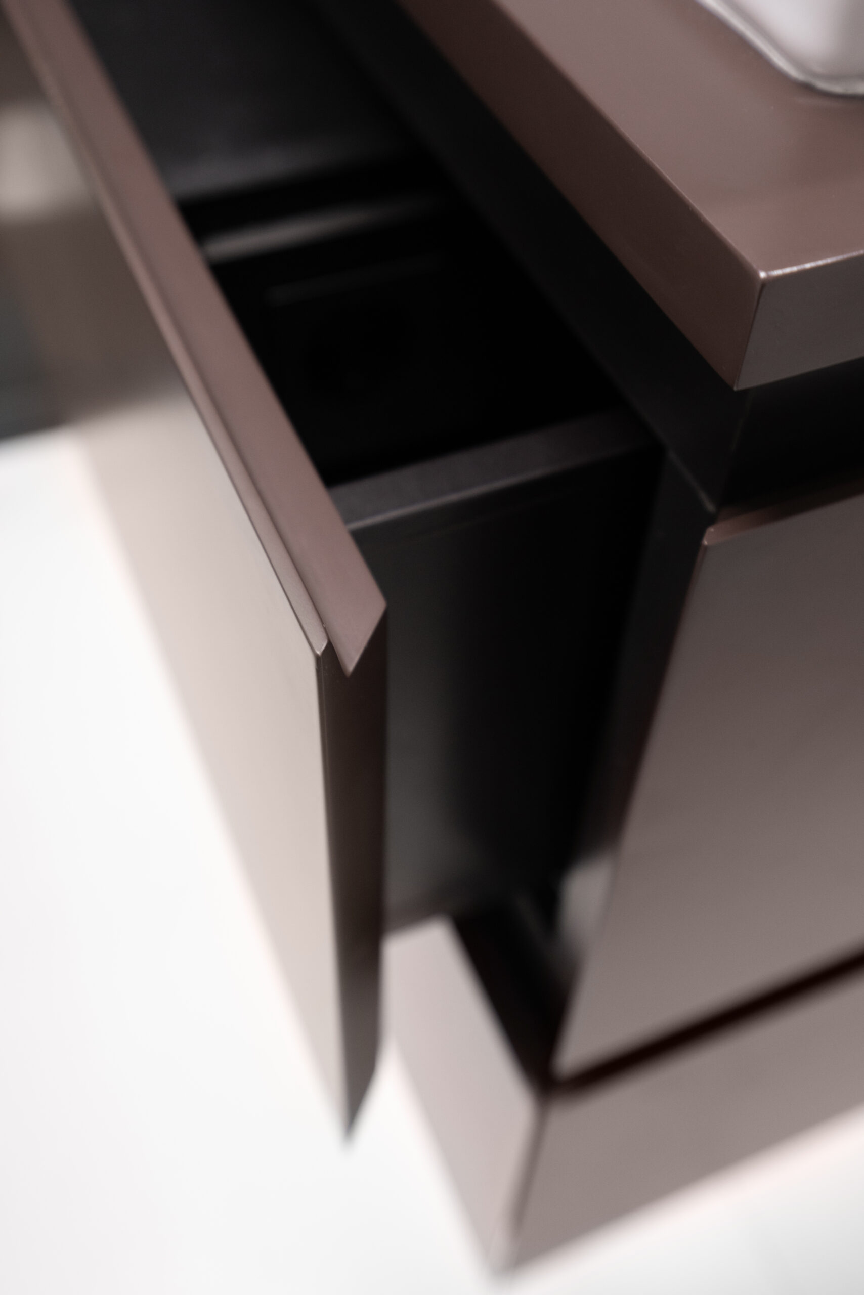 Sola capsule